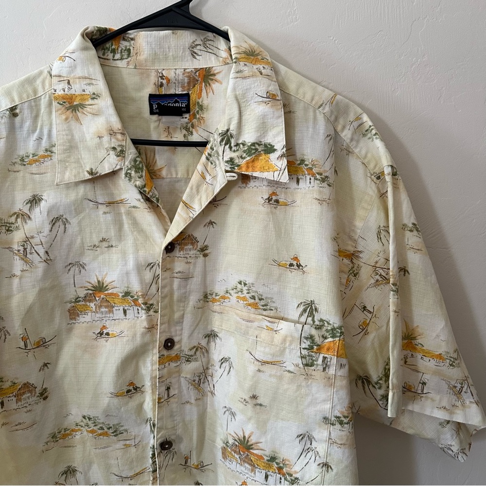 Patagonia Vintage Hawaiian Hut Shirt